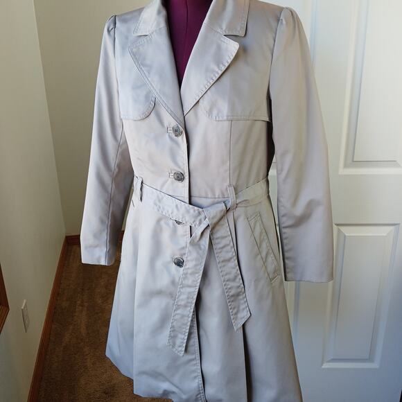 H&M Fit and Flare Tan Trench Coat 14 single-breasted button belt tie lined - Picture 1 of 13